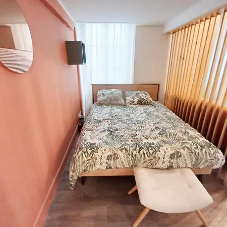 Gare Montparnasse,gorgeous1 Bedroom,close To Eiffel Tour,center , Stuning Place Apartment Paris